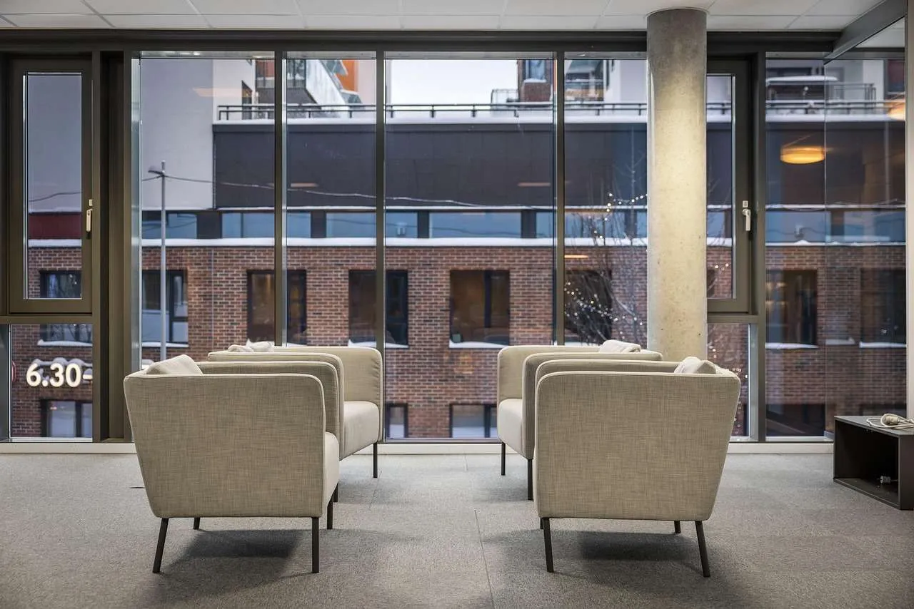 Home Window Tinting Near Me: Comfort & Savings